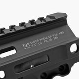 【 5KU 製 】 東京マルイ M4シリーズ 対応 GEISSELEタイプ SMR Mk8 M-LOK ハンドガード 9.5インチ [ 5KU-298 ]