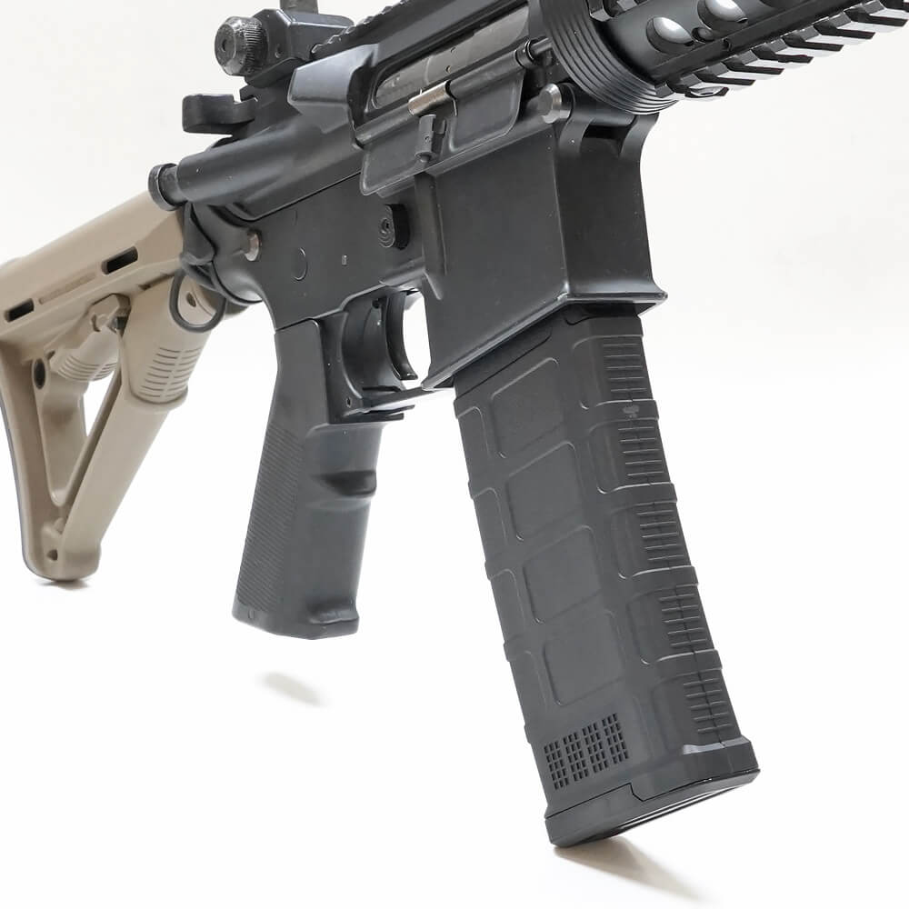 CYMA 製 】 電動ガン M4シリーズ 対応 MAGPUL タイプ PMAG 220連 ...