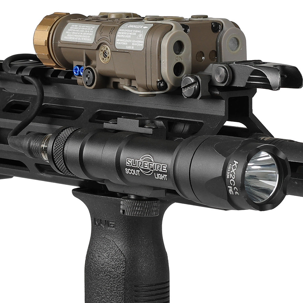 WADSN 製 】 SF M600C スカウトライト レプリカ スイッチ2種付き 実物
